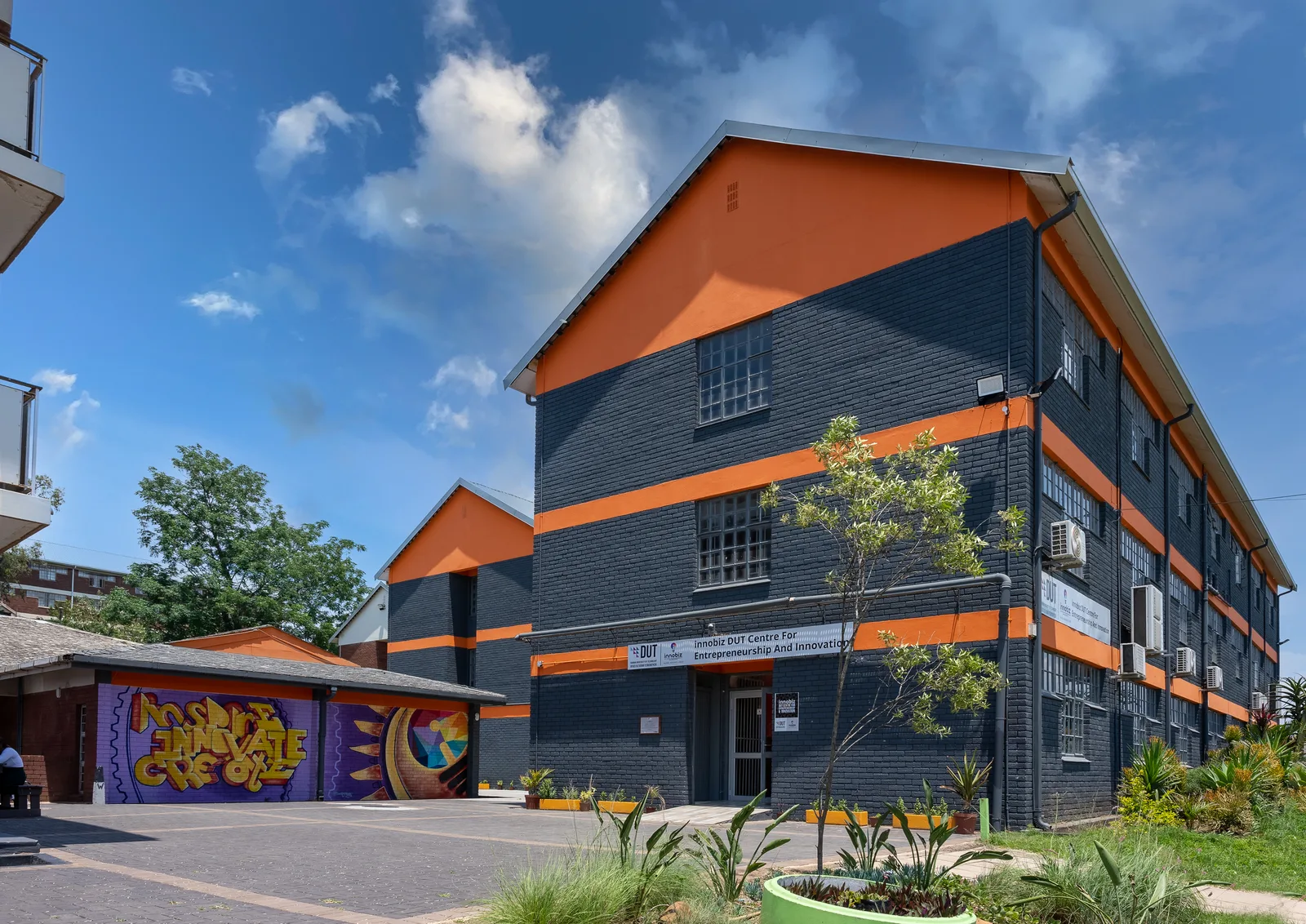 innobiz DUT facility building