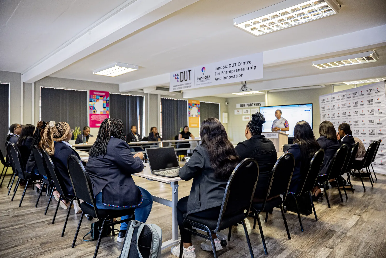 innobiz DUT Innovation Hub training and collaboration space